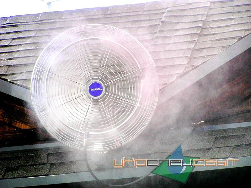 2016 р. Дніпро, ТРЦ НАША ПРАВДА система охолодження за допомогою туманоутворюючих вентиляторів